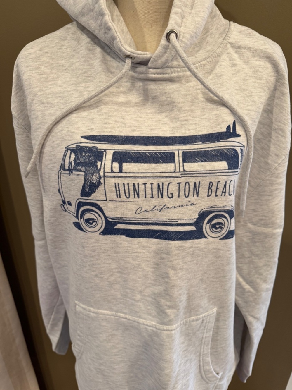 Huntington Beach Gray Pullover Hoodie Bear in Volkswagen Graphic, Size XL - Picture 2 of 13